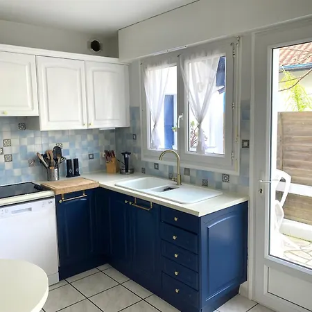 Holiday home Agreable Maison Basque-anglet Anglet